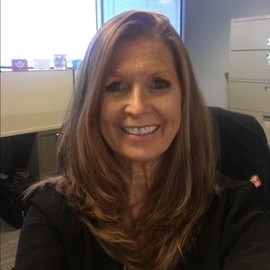 Meet your Posher, Lori